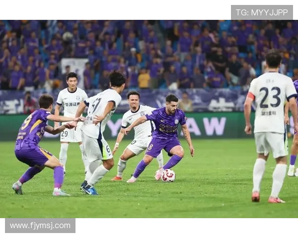 哈达斯携手津门虎共谱绿茵新章见证跨国情谊与足球梦想的双向奔赴 哈达斯携手津门虎共谱绿茵新章见证跨国情谊与足球梦想的双向奔赴